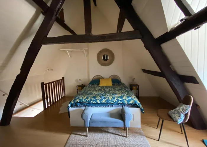 3 Near The Center Of Lägenhet